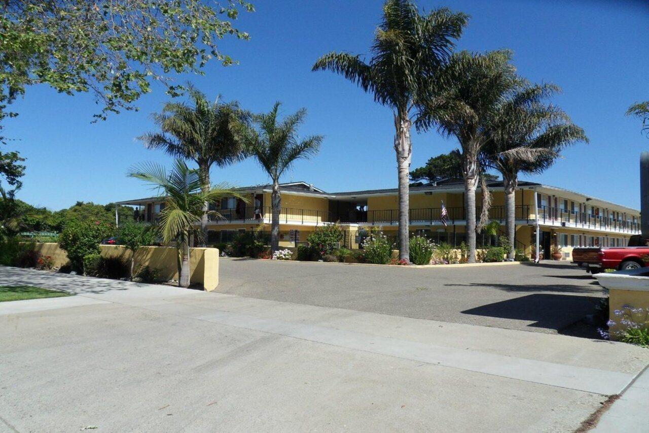 Travelodge Lompoc Bagian luar foto