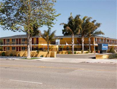 Travelodge Lompoc Bagian luar foto
